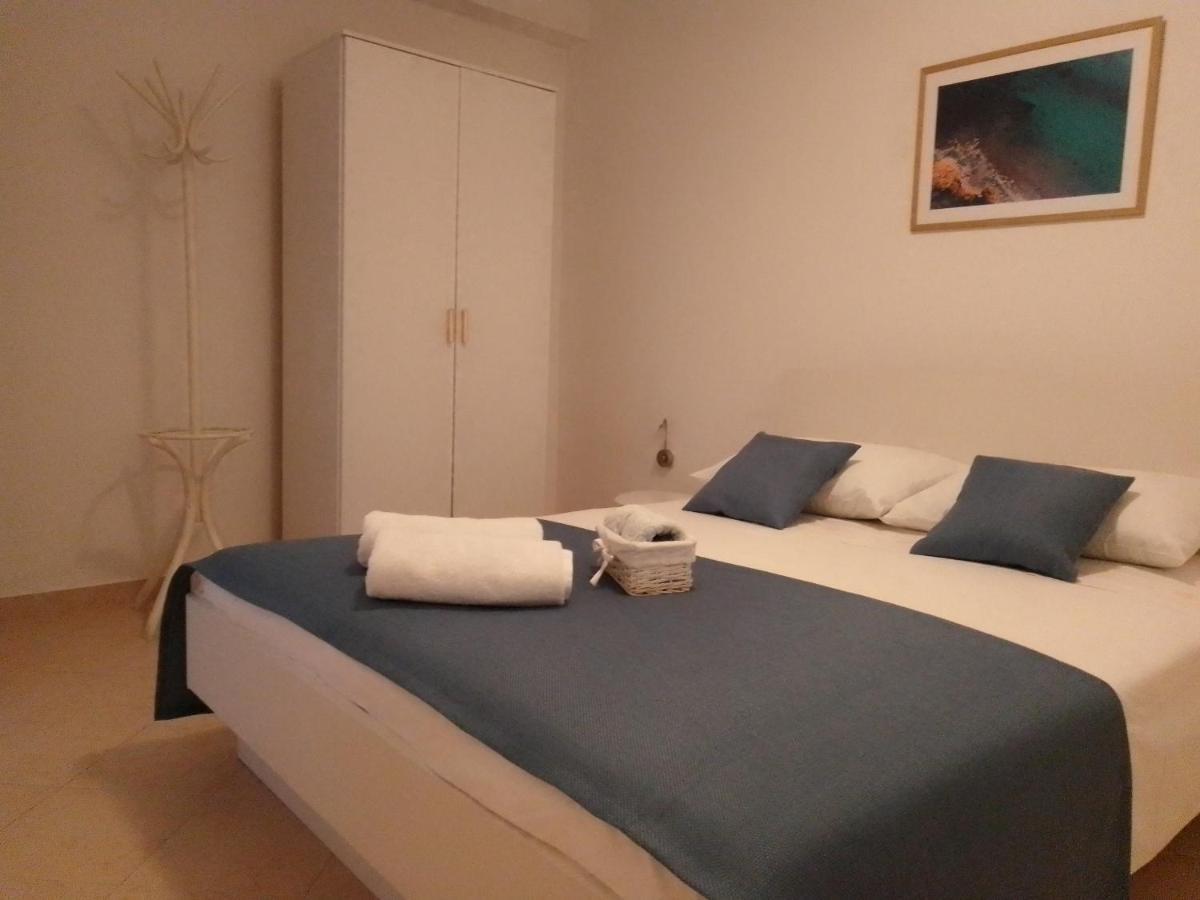 Apartments Bor Медулин Экстерьер фото
